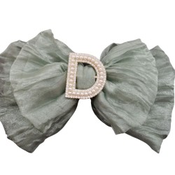 classic tetro letter D bow hairpin